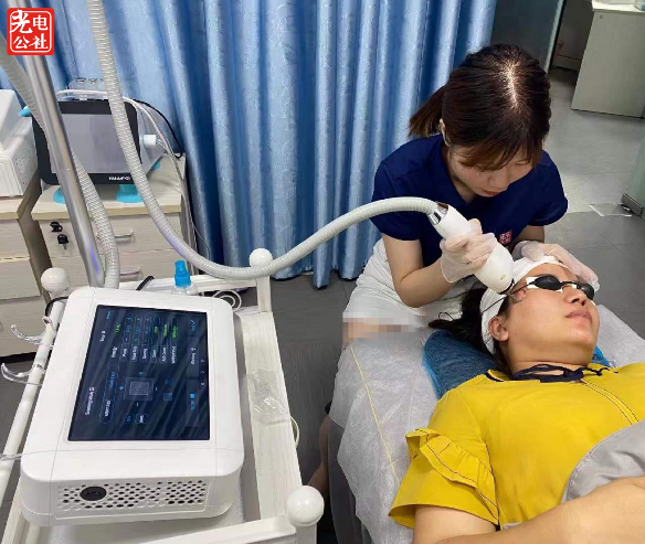 Tm：yag laser