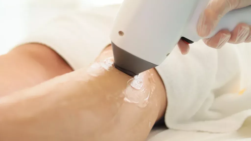 Best Hair Removal Methods for Smooth Skin in 2025